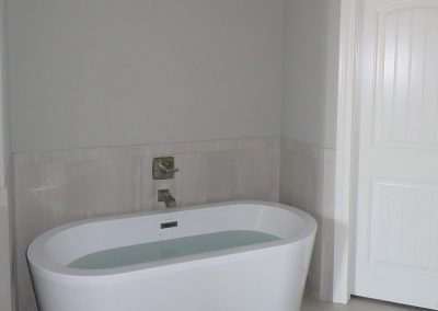 Idalou Master Bathroom